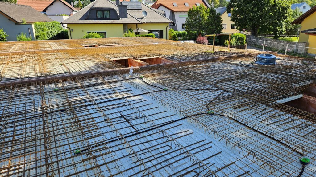 Elementdecke über EG